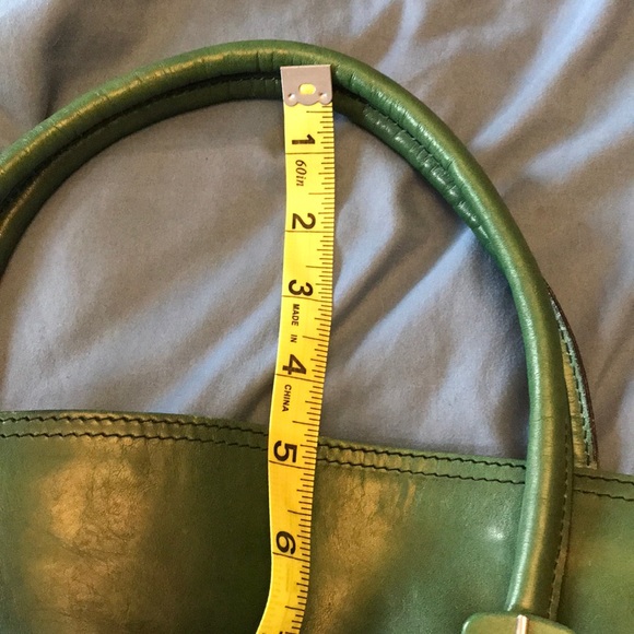 Vintage green leather handbag - Picture 13 of 14